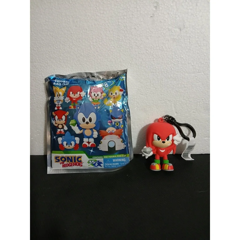 Sega Sonic Knuckles Series 6 Anniversary Key Chain Monogram Bag Clip Collectible